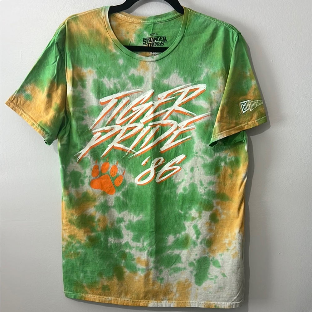 Stranger Things Tiger Pride Tie-Dye T-Shirt NWOT